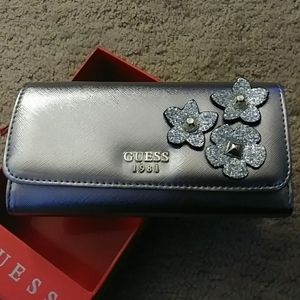 New Guess Silver Wallet